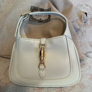 1961 Jackie white bag